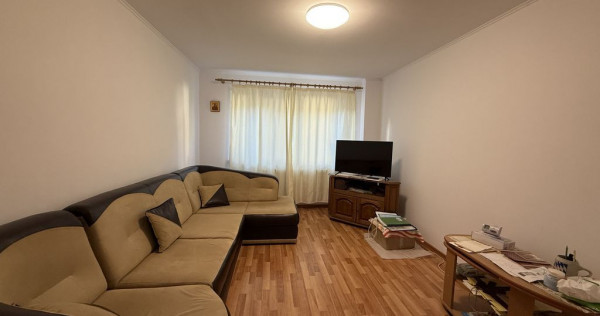 EXCLUSIVITATE!!! APARTAMENT 4 CAMERE DE VANZARE , ZONA UL...