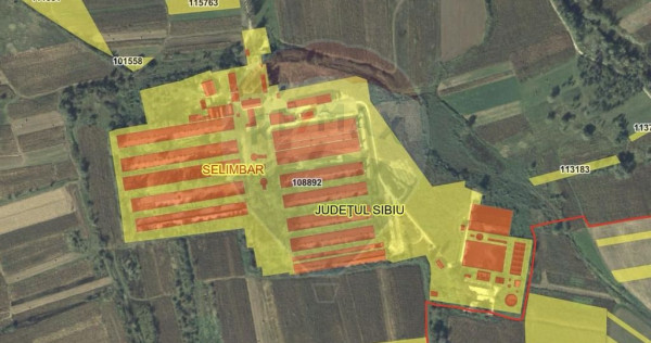 Fermă zootehnică funcțională, cu teren generos și ac...