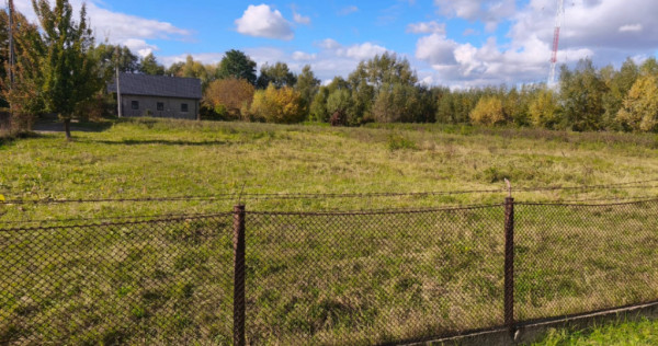 Teren intravilan, zona centrala , 2580mp, 70ml front la drum