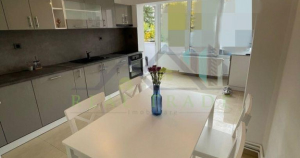 Apartament 4 camere structura mare&ndash; Zona Centrul Civic