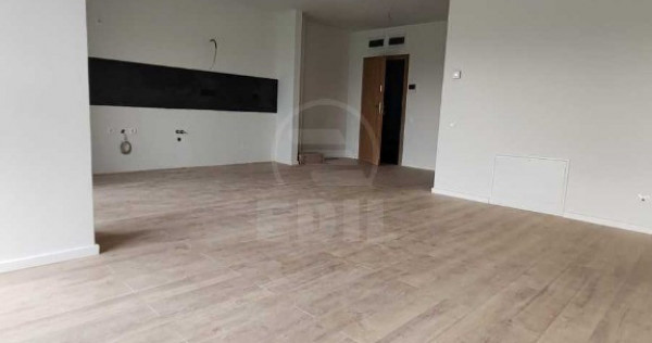 Apartament 2 camere semidecomandat zona Abatorului