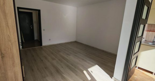 Garsoniera renovata Emil Racovita / Turnu Magurele