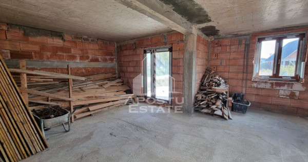 Casa individuala la rosu, Giarmata