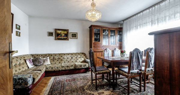 Casă din cărămidă cu 8 camere &ndash; zonă liniștită, ...