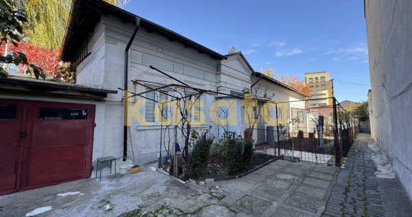 Casă | Polonă | Teren 424mp | 2 Băi | Garaj |