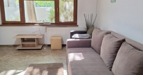 Inchiriez garsoniera decomandata, 40mp, Piata Alba Iulia, 340euro