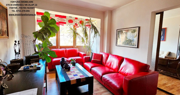 Apartament 5 camere.2 bai,balcon,boxa,loc parcare, in zona Centrala