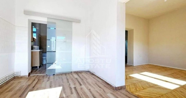 Apartament cu 2 camere, 90 mp construiti, Zona Centrala