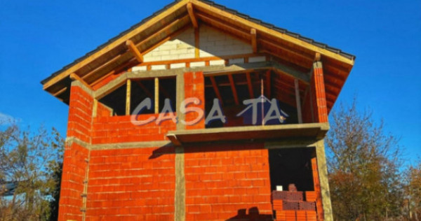 Casa situata &icirc;n Lelești P+M (La Rosu)