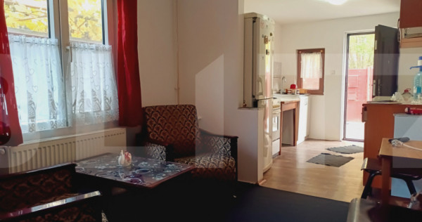 Casa 2 camere, 50 mp, zona Fratelia