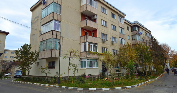 TRAIAN - 2 CAMERE, ETAJUL 2