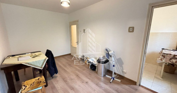Apartament cu 2 camere in zona Sagului, etajul intai