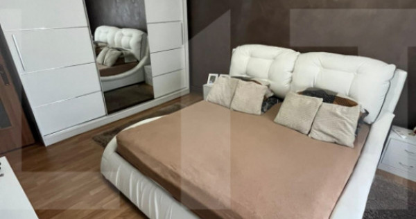 Apartament cu 4 camere, 80 mp, zona Sagului