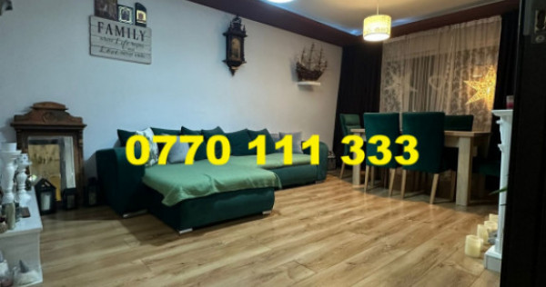 Etaj 1. Apartament 3 camere decomandat, Radu Negru.