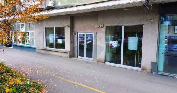 ULTRACENTRAL - Spatiu comercial