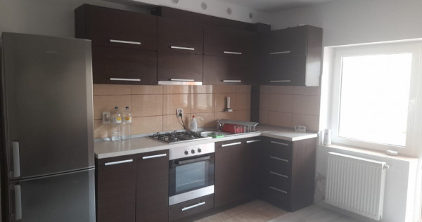 Apartament 2 camere,zona Eroilor