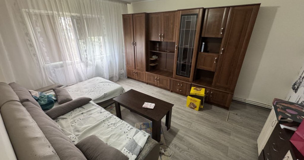 Apartament 3 camere zona Inel 2