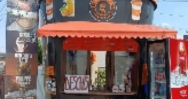 Vand chiosc pentru cafea