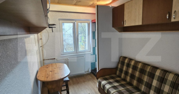 Garsonieră de vanzare, 12 mp, zona Burdujeni