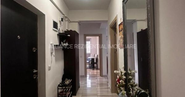 Apartament 3 Camere Sector 4