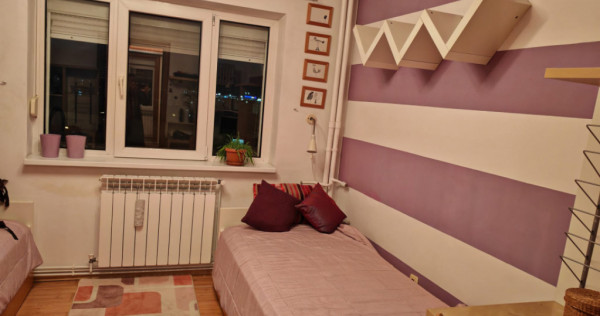 Apartament 3 camere de vanzare zona Tomis Nord, Constanta