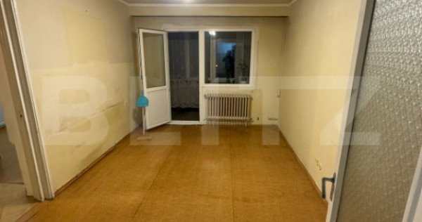 Apartament 2 camere, 45 mp, balcon &icirc;nchis, etaj intermediar