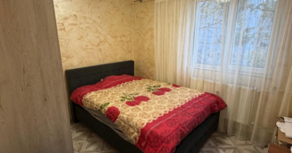 Podu Ros- Apartament 2 camere decomandat, etajul 1 - Fara ri