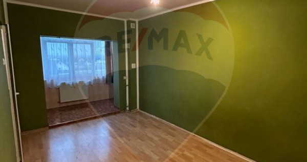 Garsonieră de vânzare - Calea Bucovinei