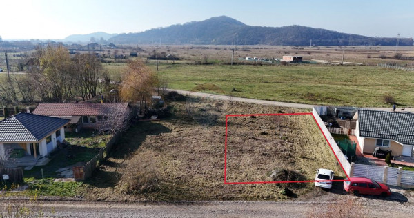 Teren intravilan 500 mp | Utilități | Certificat urbani...