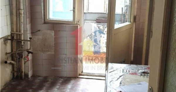 LIBER 3 cam, etaj 2, balcon 7 m R.Negru - Capatul lui 4