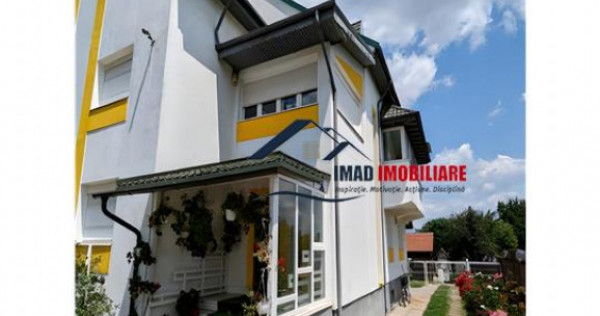 Vila Impresionanta cu peisaj de poveste Teren 12.000 mp - C