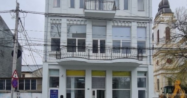 Imobil ultracentral P+2 , teren 560 mp