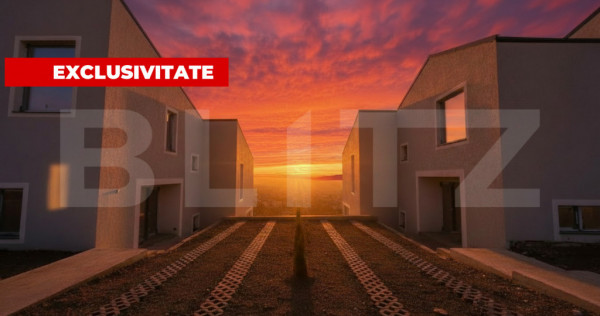 Casa pe calcan cu priveliste superba si compartimentare deos