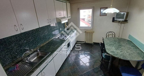 Apartament 3 camere, etaj 2/4 (&icirc;nchiriere maxim 6 luni)