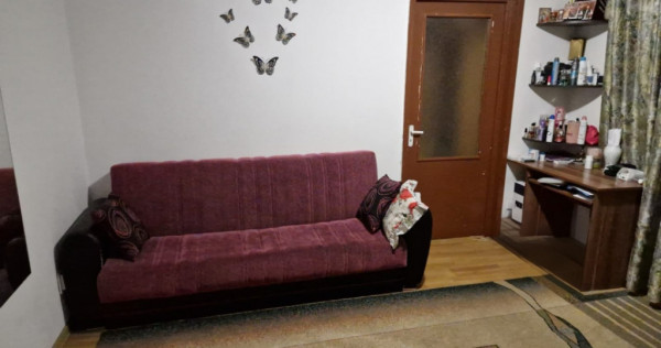 Ap 2 cam, Alexandru cel bun, langa Piata