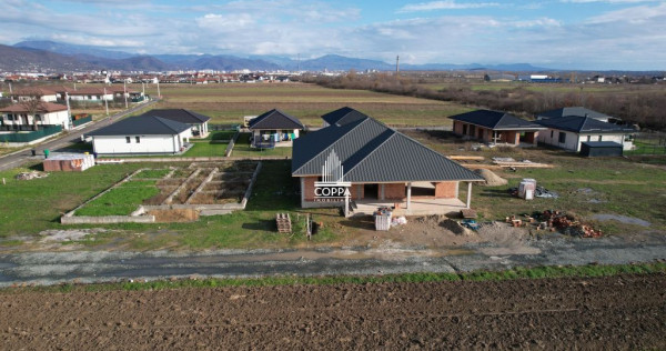 Casa la roșu 242 Mp Utili / Sat Săsar