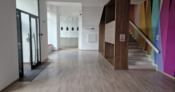 Spatiu comercial Parter+Mezanin zona Unirii