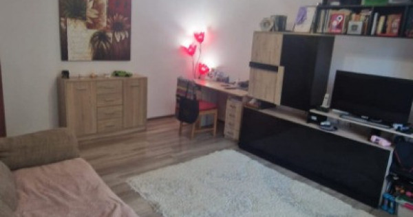 Proprietar apartament 2 camere Racadau