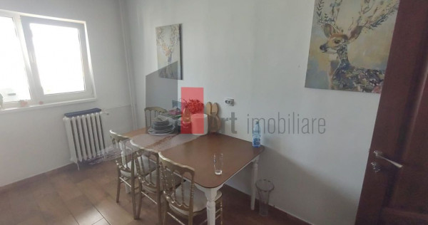 Vânzare apartament decomandat 4 camere Bd. Obregia - Pas...
