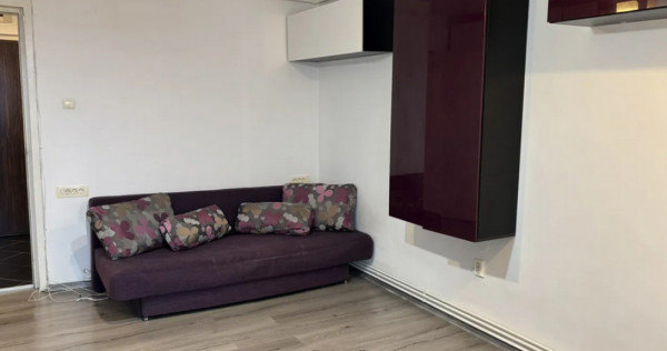 Garsoniera semidecomandat - zona Astra