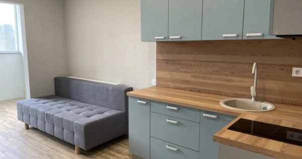 Garsoniera de vanzare zona Pandurii