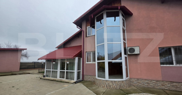 Casă parter 145 mp + teren 1.749 mp, strada Mircea Vodă