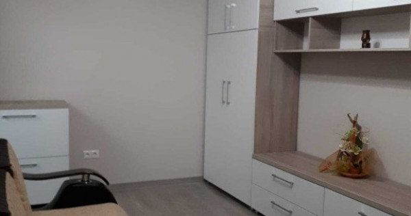 Garsoniera spatioasa in 13 Septembrie