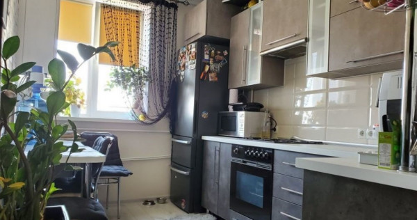 2 camere metrou Mihai Bravu