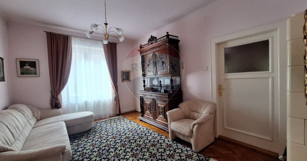 Apartament pet friendly, cu parcare si curte, str. Dobrun