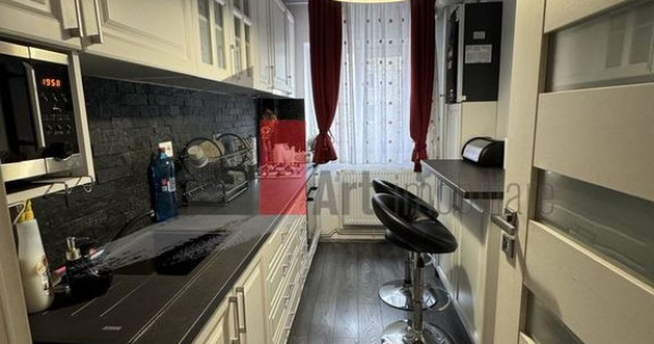 Se vinde apartament 2 camere Gorjului, centrala termica