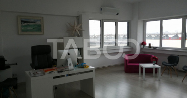 Spatiu birou 37 mpu renovat etaj intermediar zona Broscarie