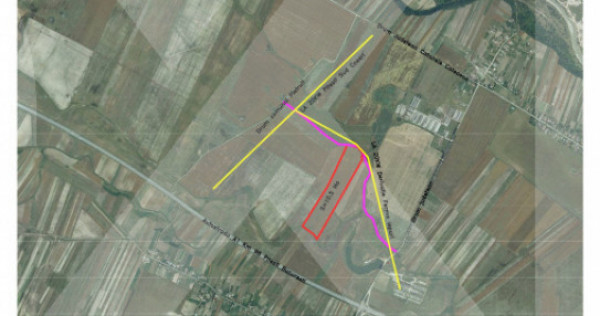 Teren intravilan 10,5 ha cu deschidere la drum, l&acirc;ngă Auto