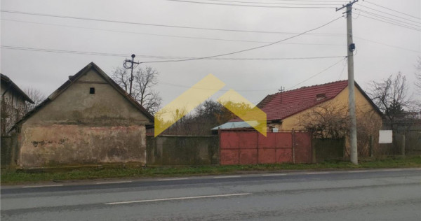 Casa cu teren 1757 mp in Sambateni de