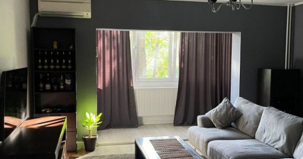 Apartament 2 camere bloc1986 etaj1 metrou Piata Sudului -...